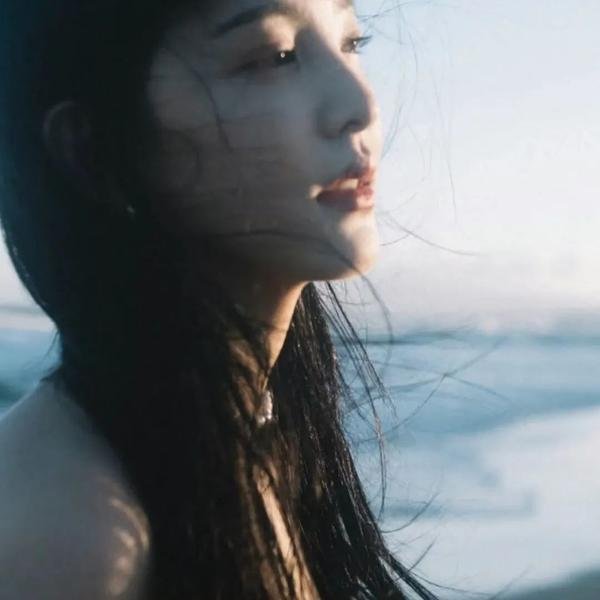 骇故事之女舍惊魂